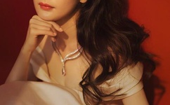 迈开腿让我看看你的草莓游